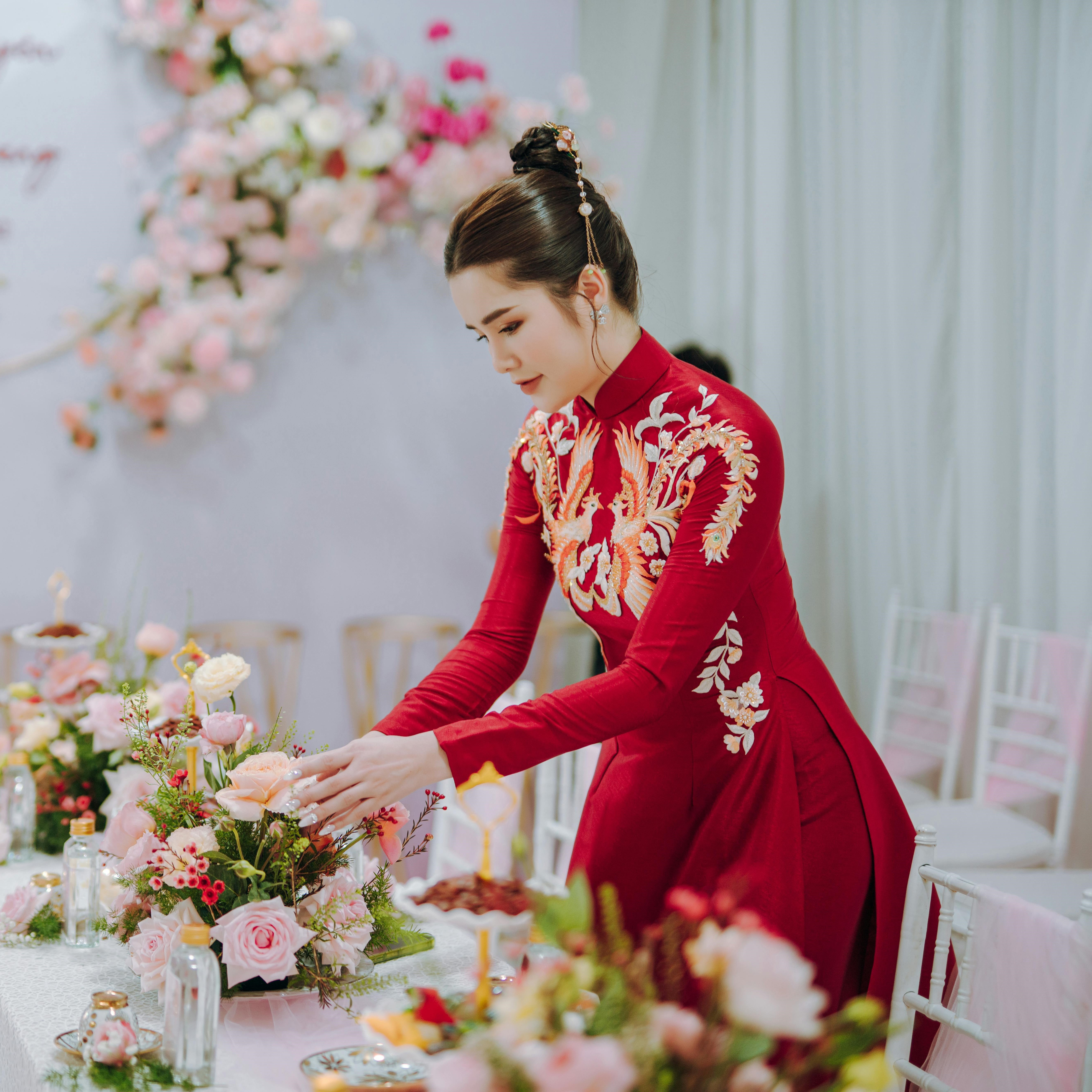 Full Glam Makeup & Hair by Umbrella business